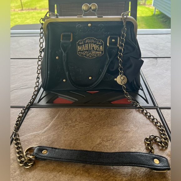 Westworld Mariposa Saloon Kiss Lock Handbag Black Tooled & Studded Faux Leather - Picture 4 of 10